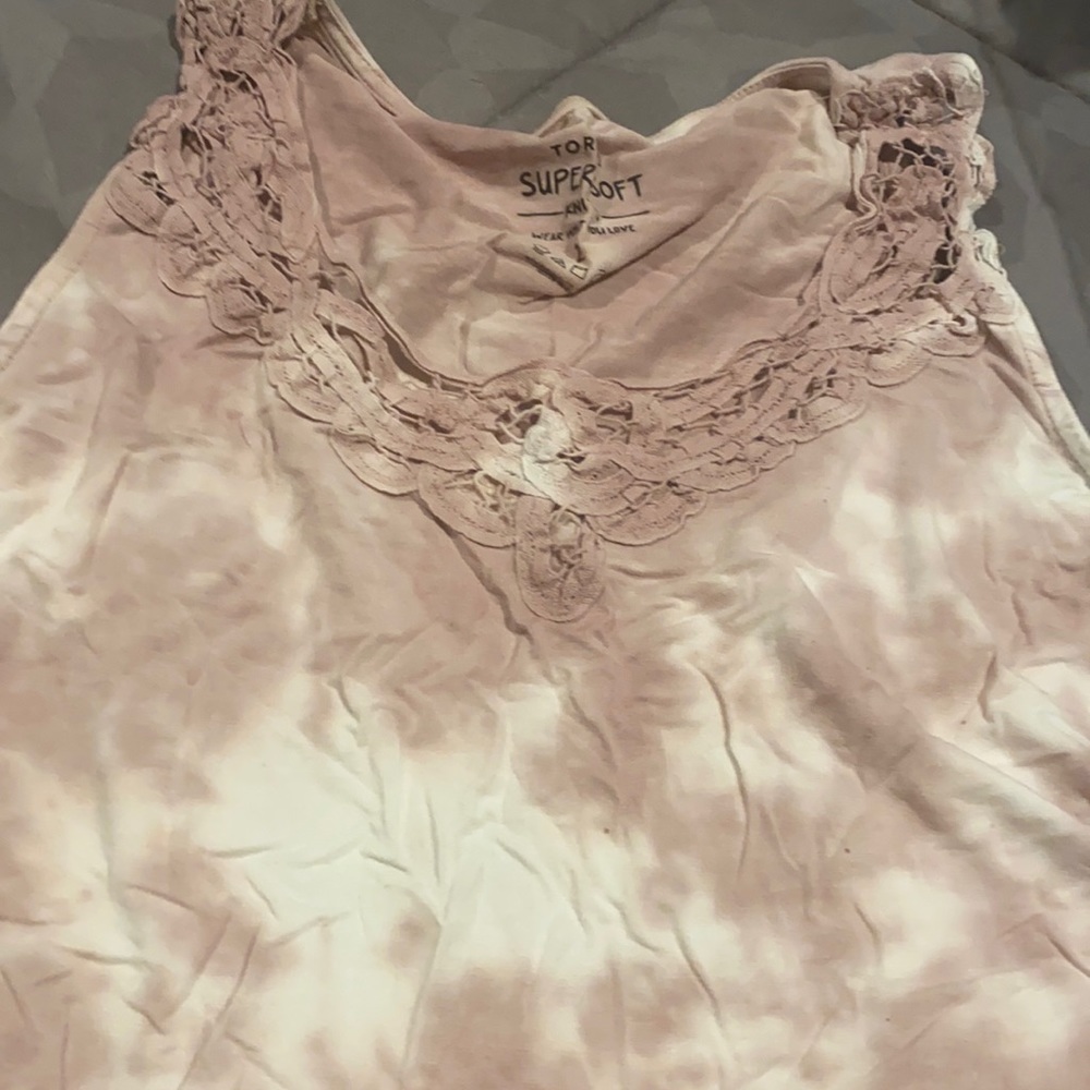 Tie dye shark bite tank. Soft pink and white.